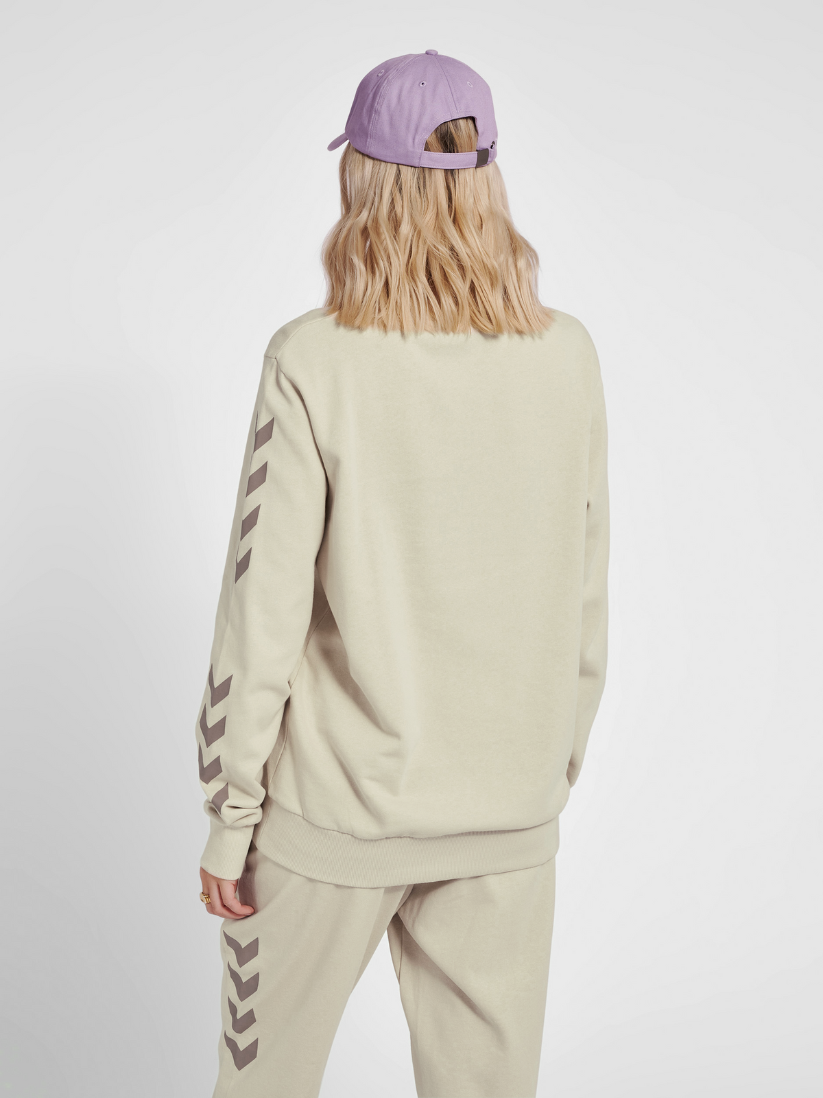 hmlLEGACY CHEVRON SWEATSHIRT