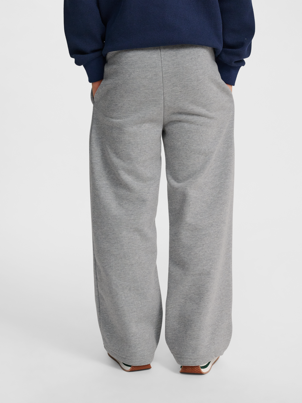 hmlJR LOOSE WL SWEATPANTS BEE