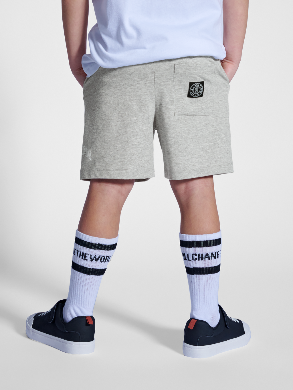 stmOCEAN SHORTS
