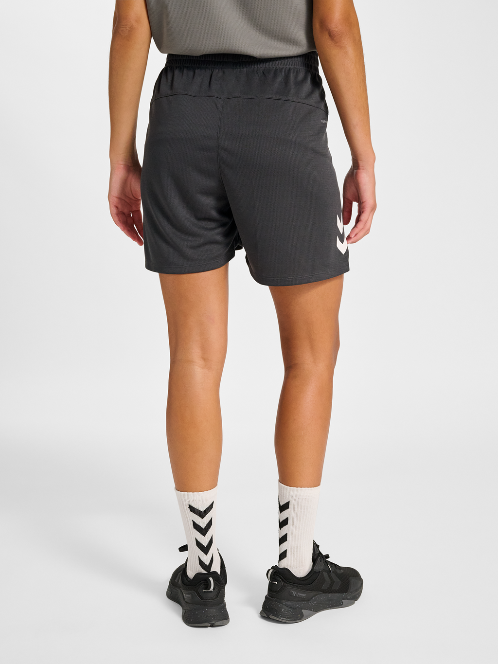 hmlLEAD 2.0 SHORTS WOMAN