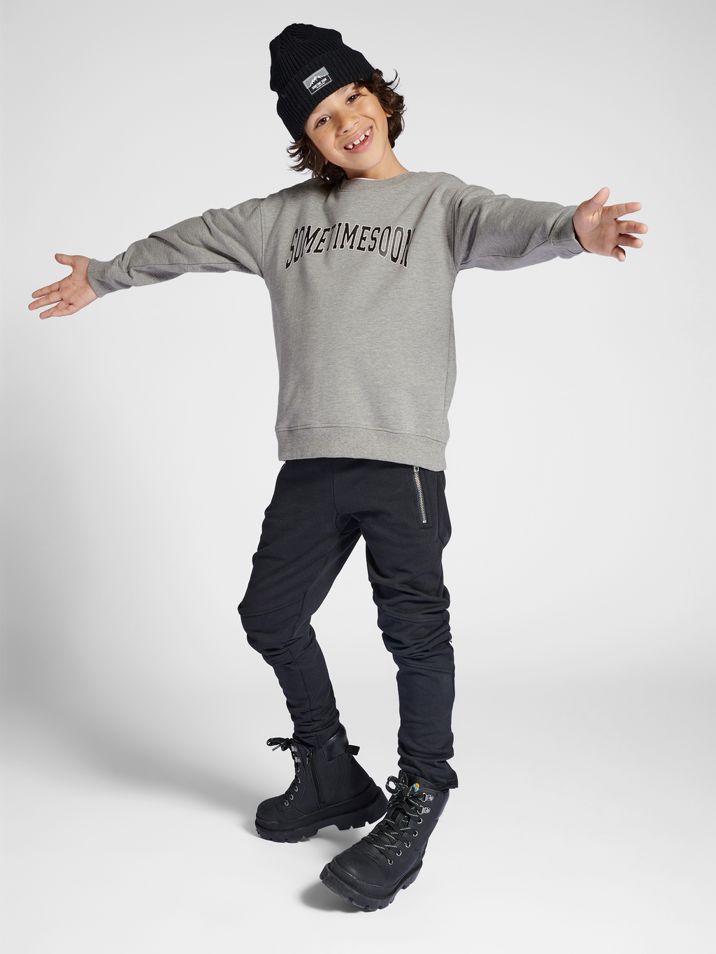 stsWINTERS SWEATSHIRT