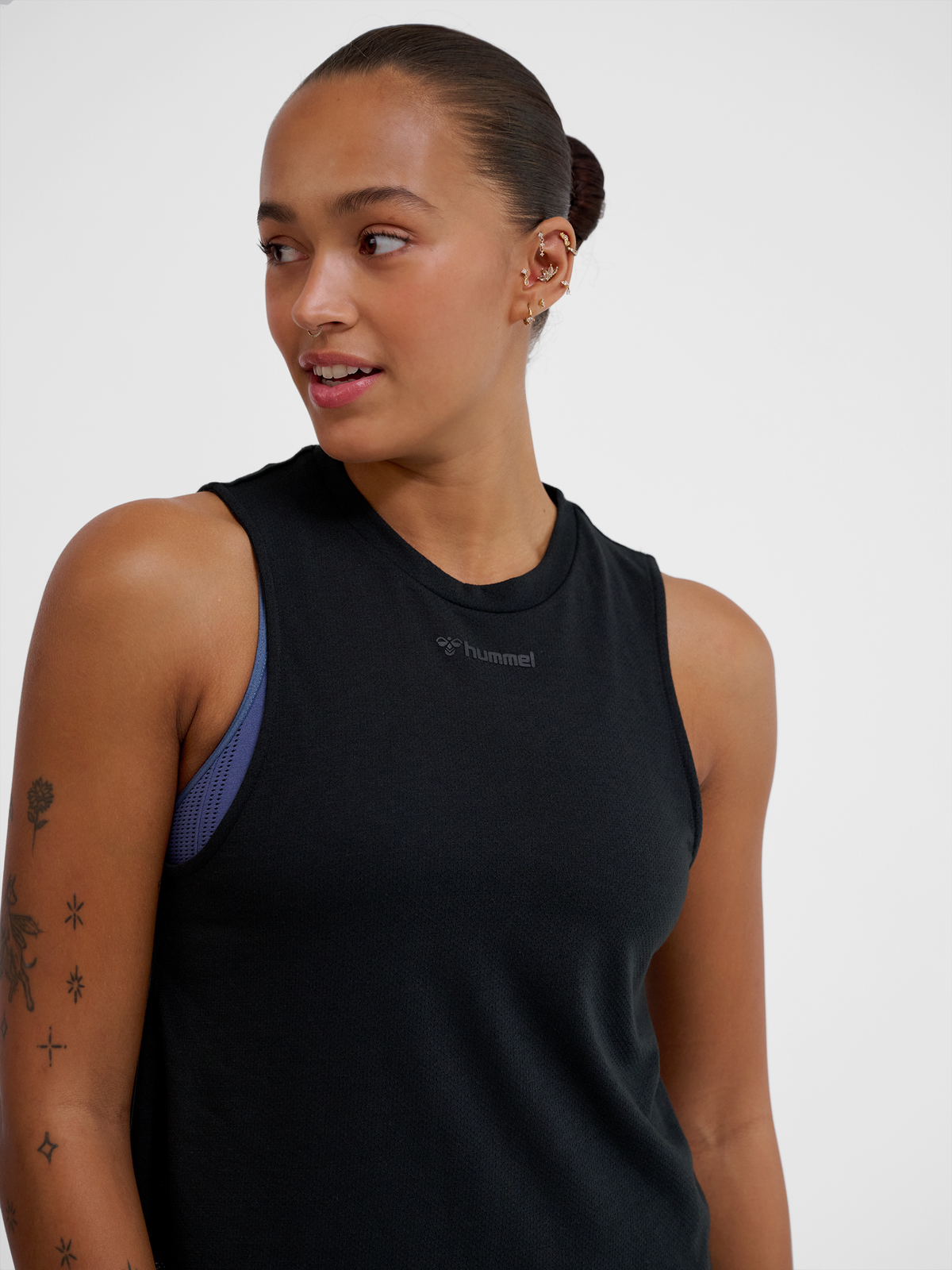 hmlMT VANJA SHORT MUSCLE TANKTOP
