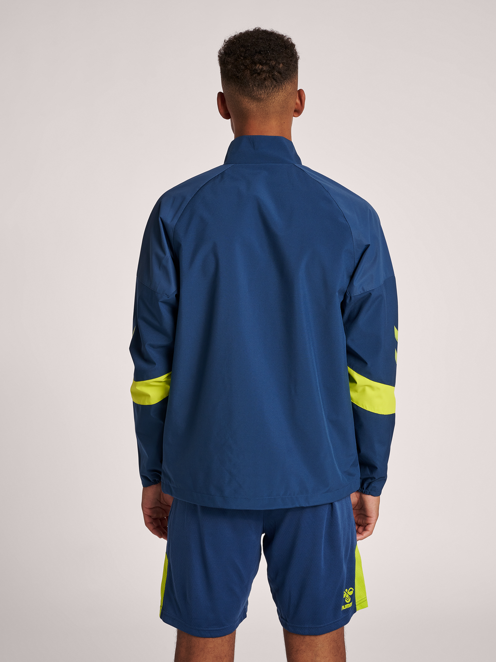 hmlLEAD TRAINING JACKET
