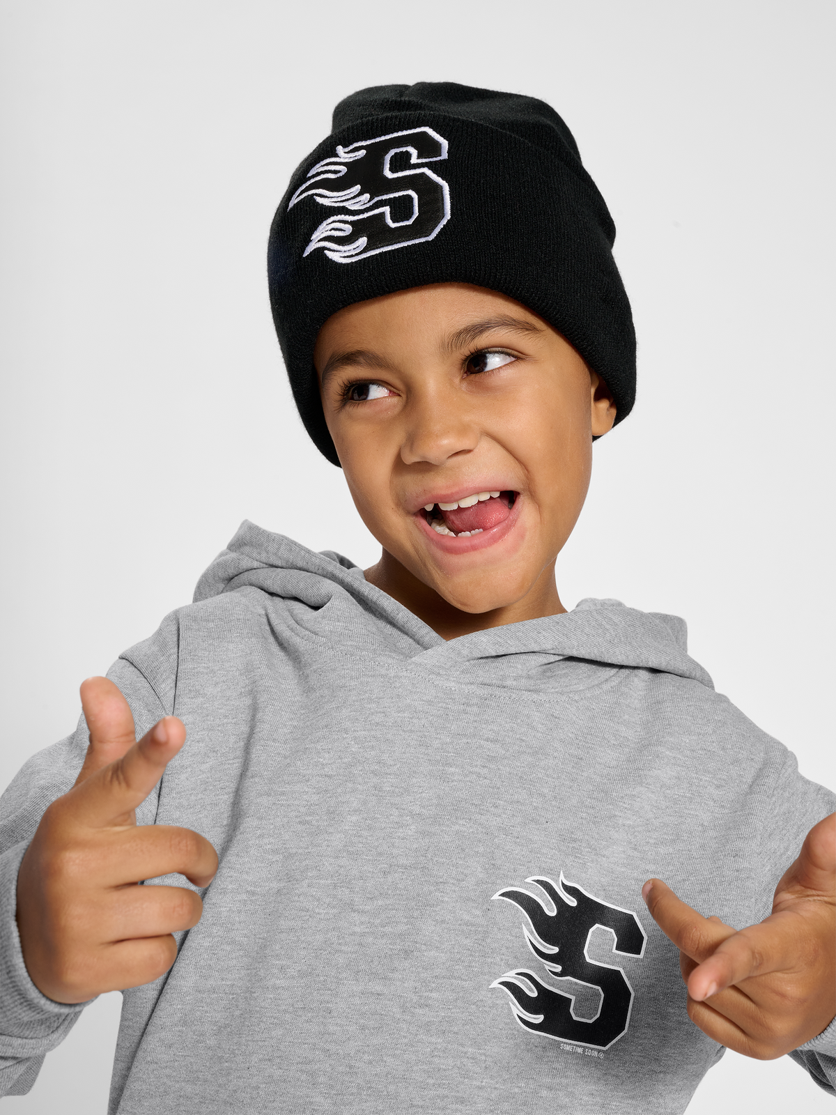 stsHORIZON HOODIE