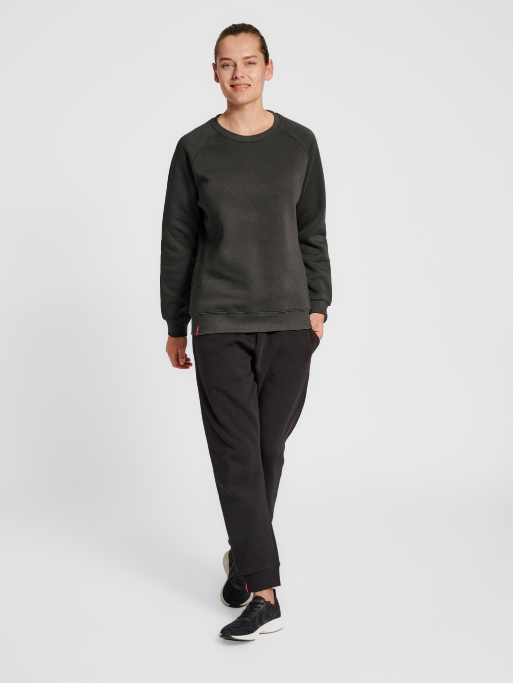 hmlRED HEAVY SWEATSHIRT WOMAN