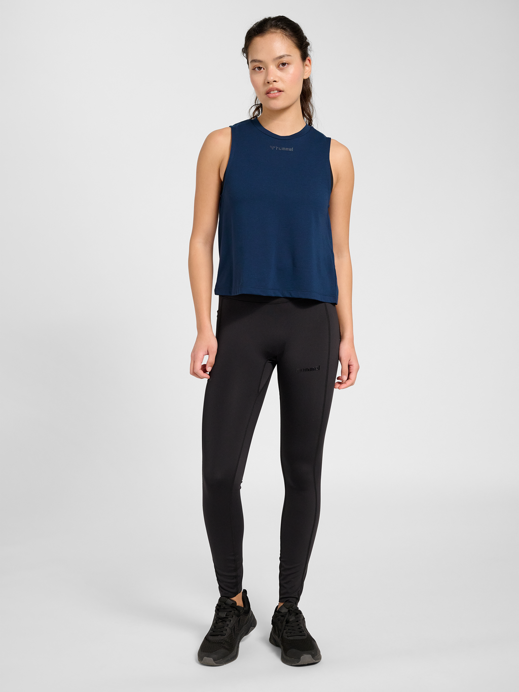 hmlMT VANJA SHORT MUSCLE TANKTOP