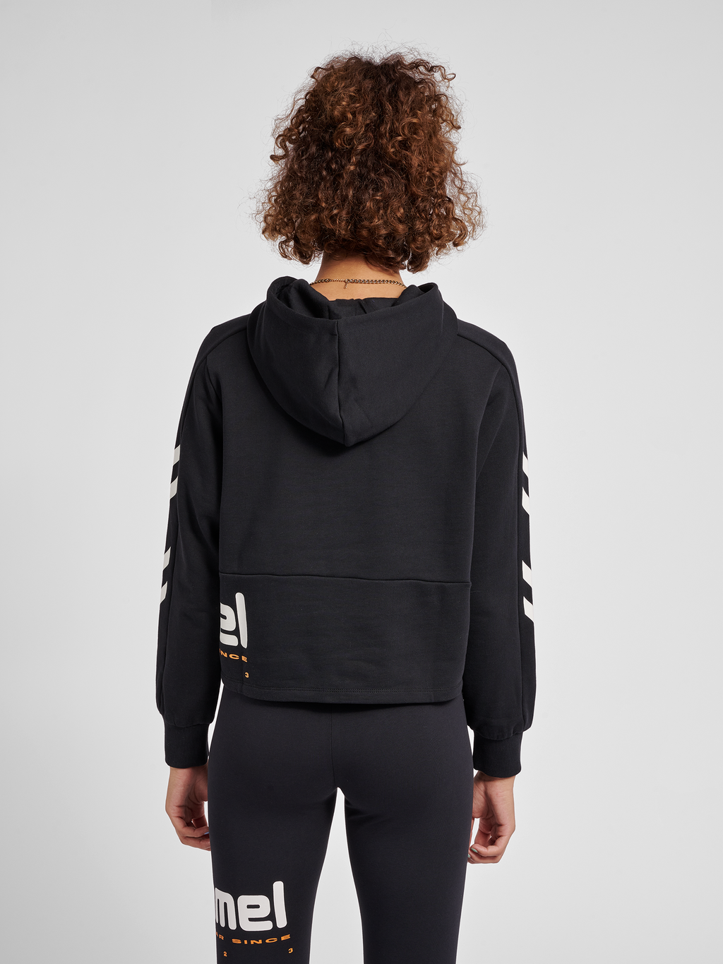 hmlLGC YOKO CROPPED HOODIE