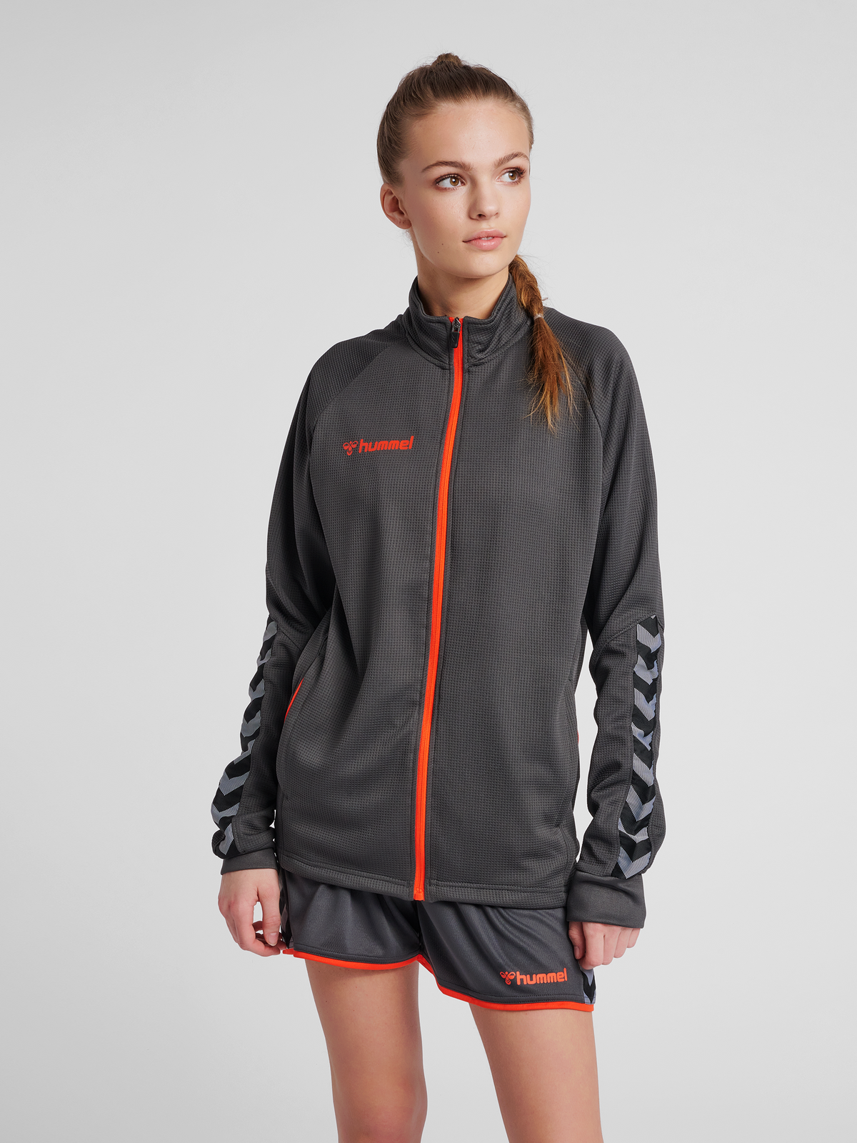 hmlAUTHENTIC WOMEN POLY ZIP JACKET