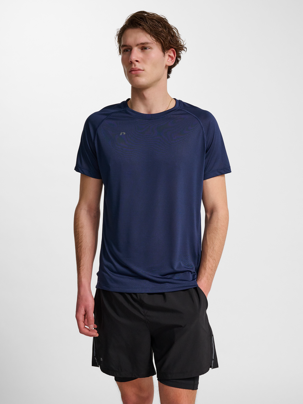 nwlBEAT T-SHIRT