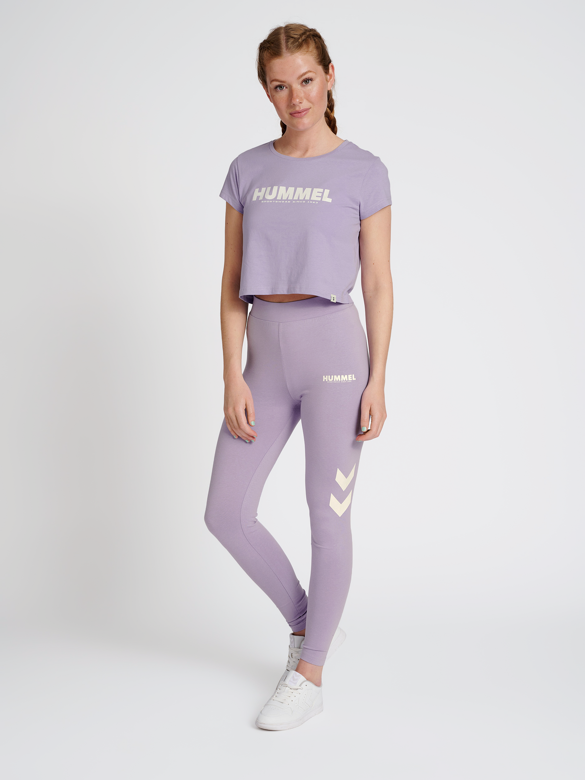 hmlLEGACY WOMAN CROPPED T-SHIRT
