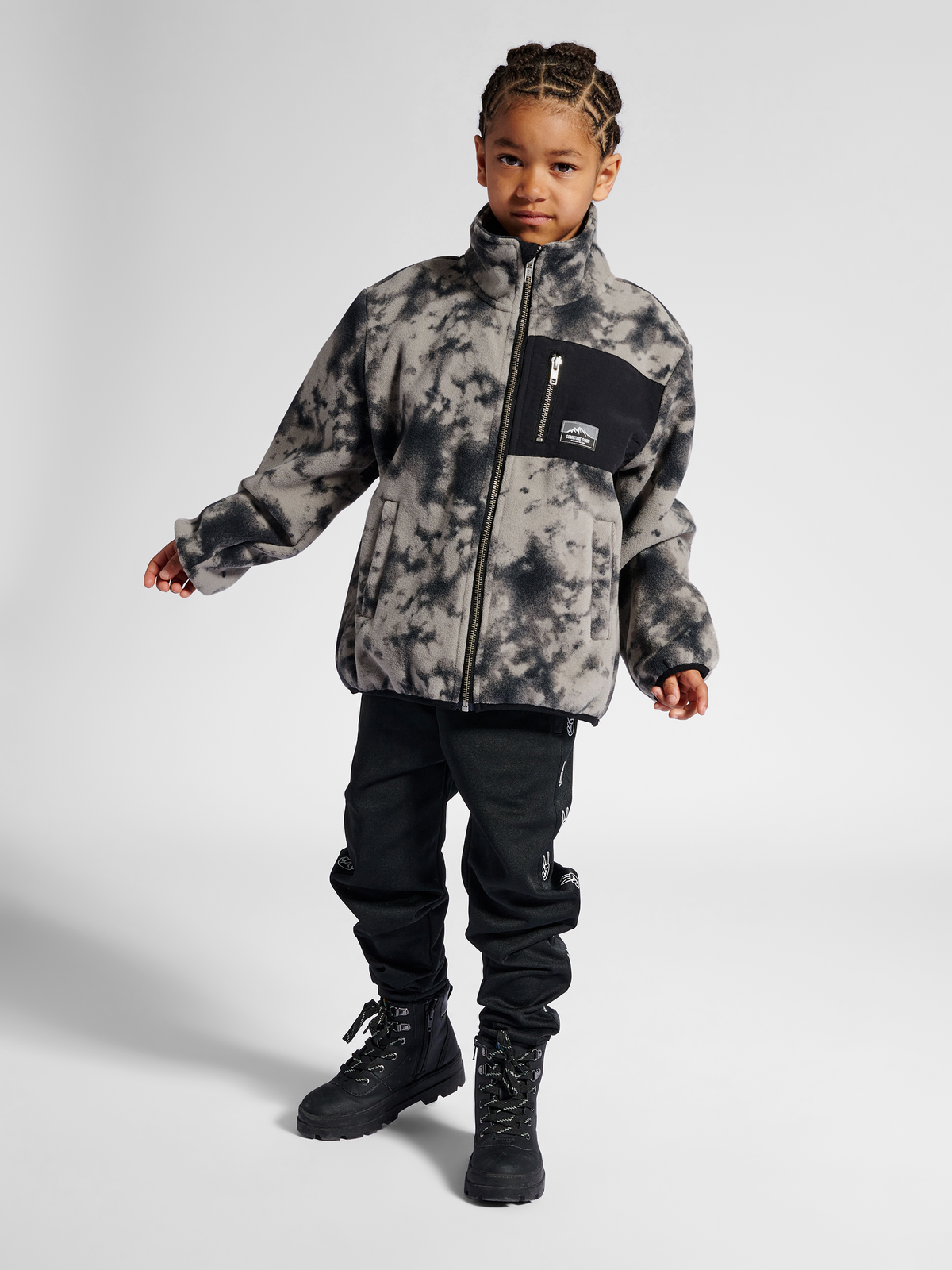 stsCREST JACKET