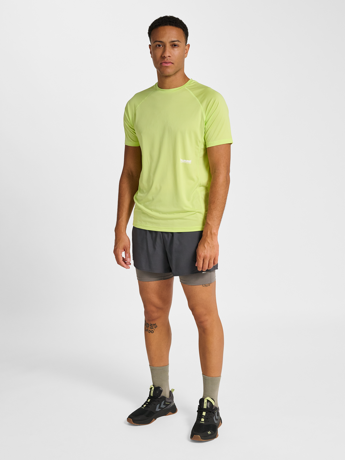 hmlPULSE WORKOUT T-SHIRT S/S