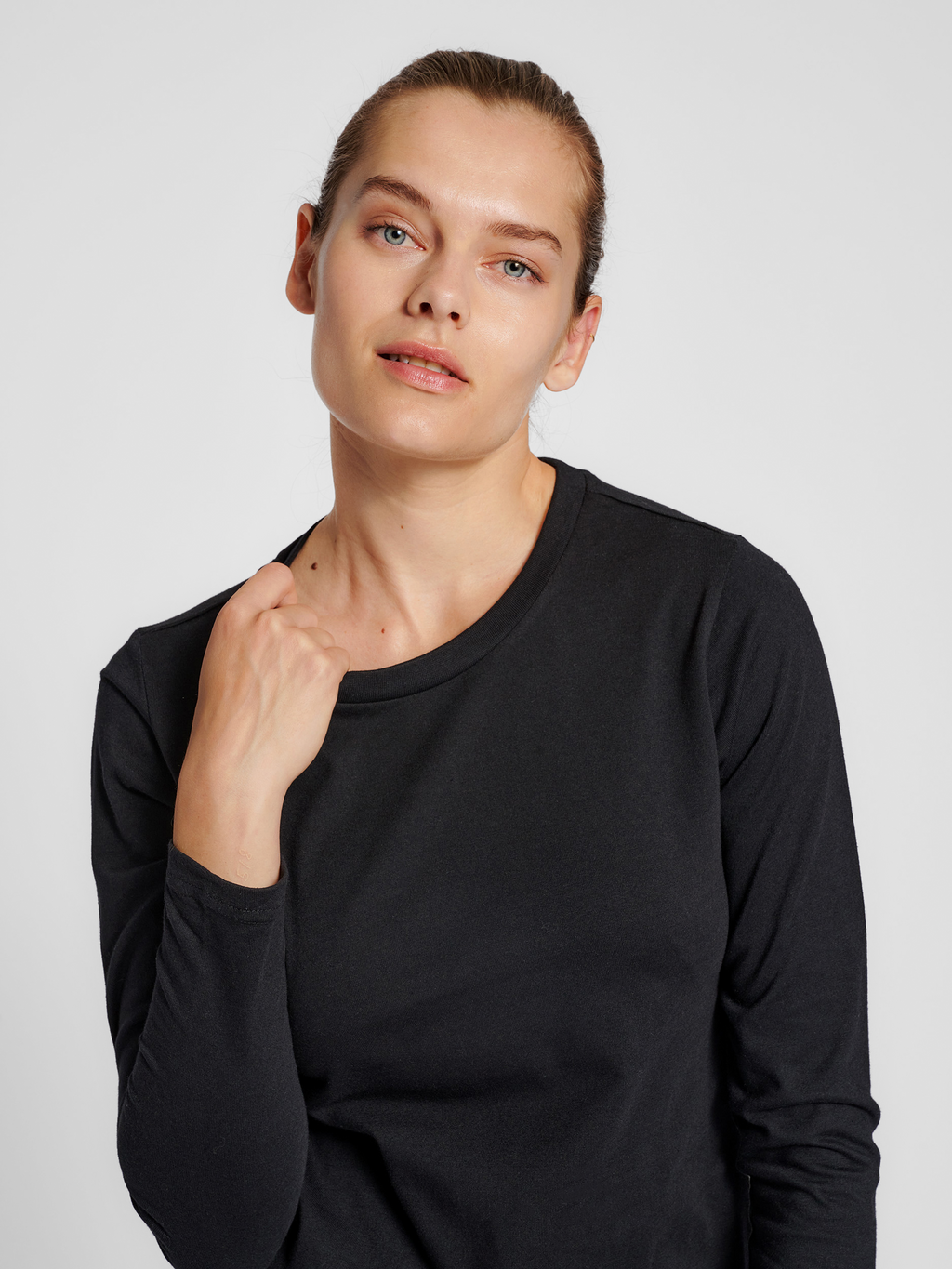 hmlRED HEAVY T-SHIRT L/S WOMAN