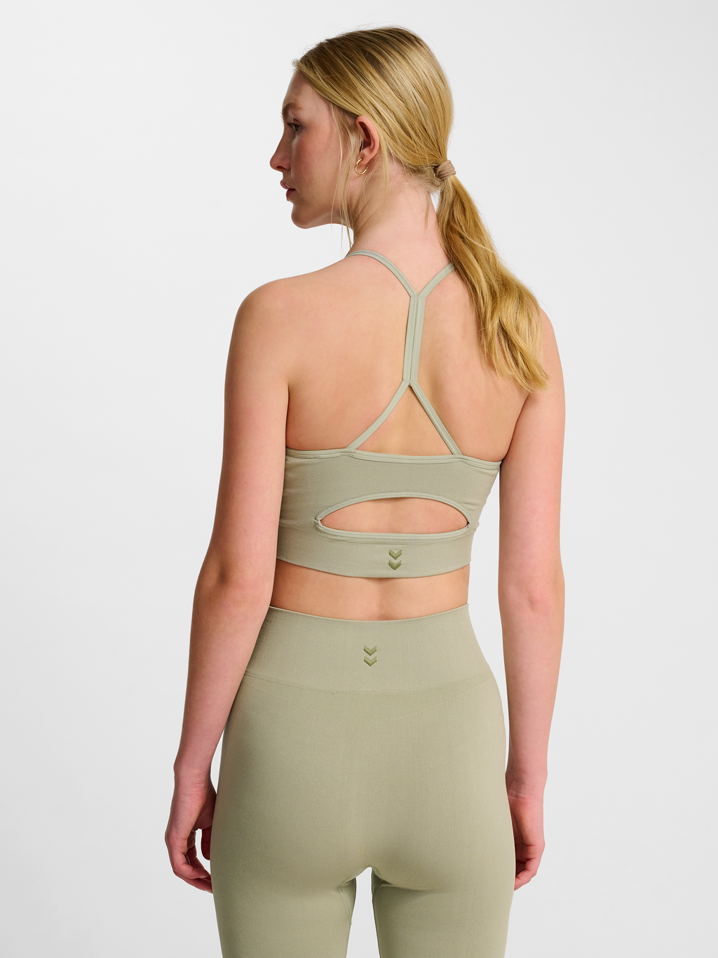 hmlHIIT SEAMLESS BRA