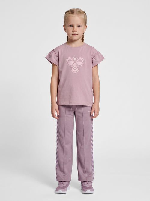 hmlJR RUFFLE T-SHIRT SS BIG BEE