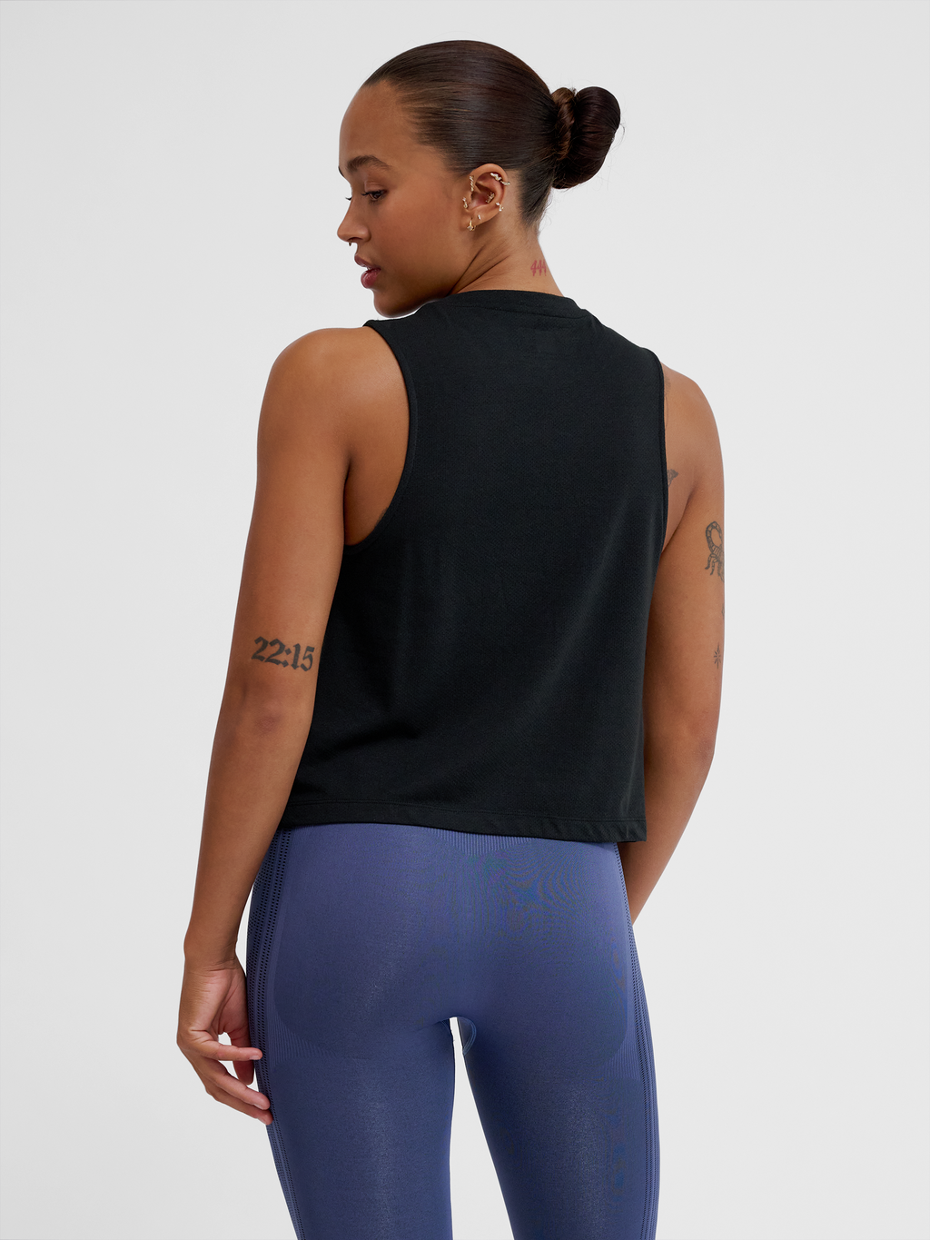 hmlMT VANJA SHORT MUSCLE TANKTOP
