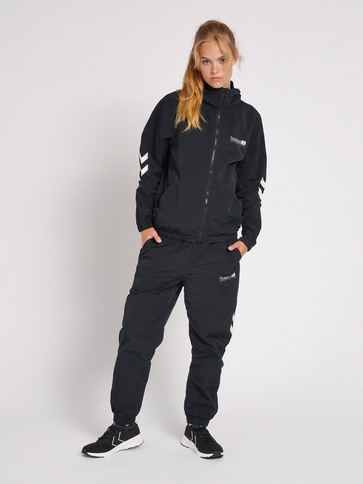 hmlLGC MUSA WOV ZIP JACKET