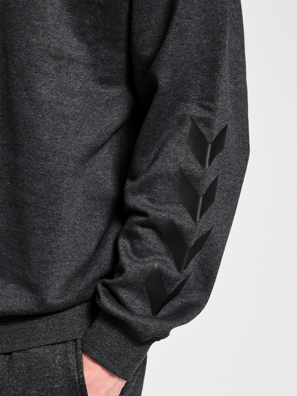 hmlCHEVRON ATHLETIC SWEATSHIRT