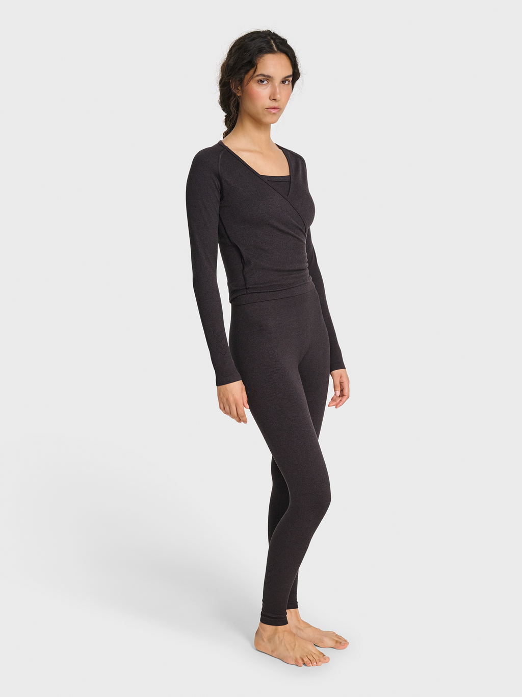 hmlYOGA SEAMLESS RIB T-SHIRT L/S
