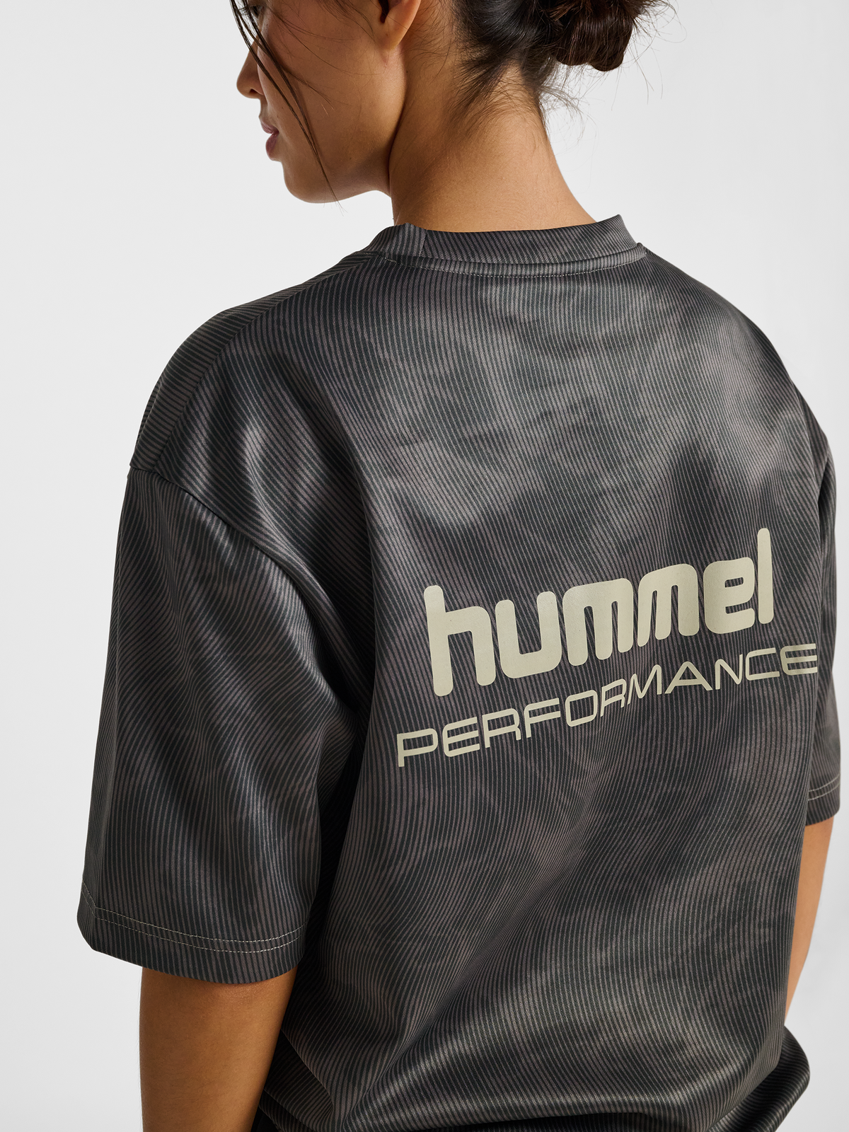 hmlHIIT AOP LOOSE T-SHIRT S/S