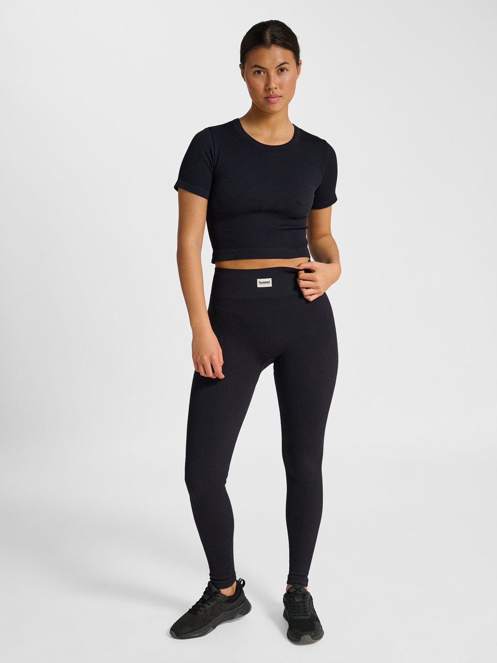 hmlPULSE SEAMLESS RIB W T-SHIRT S/S