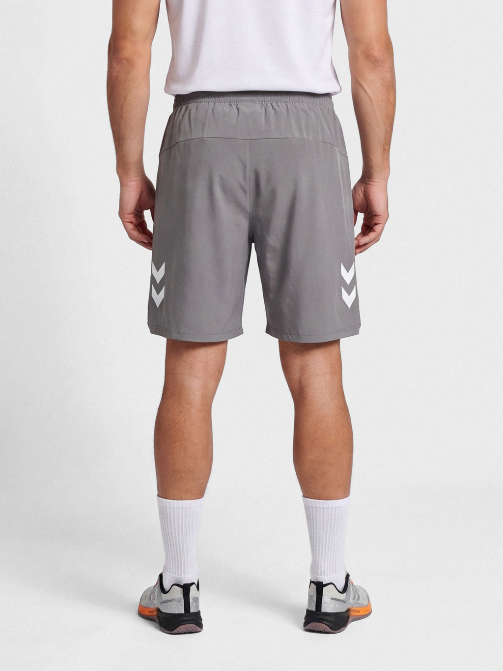 hmlLEAD 2.0 WOVEN SHORTS