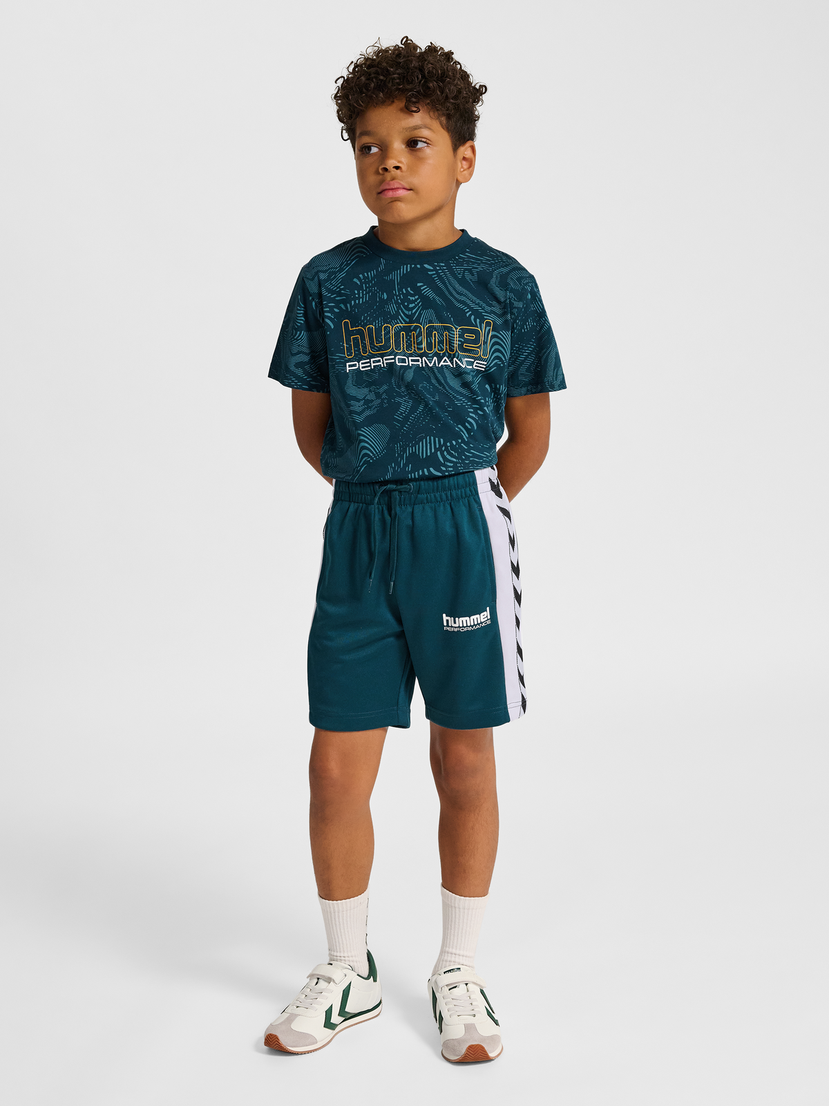 hmlJR CHEVRON SHORTS