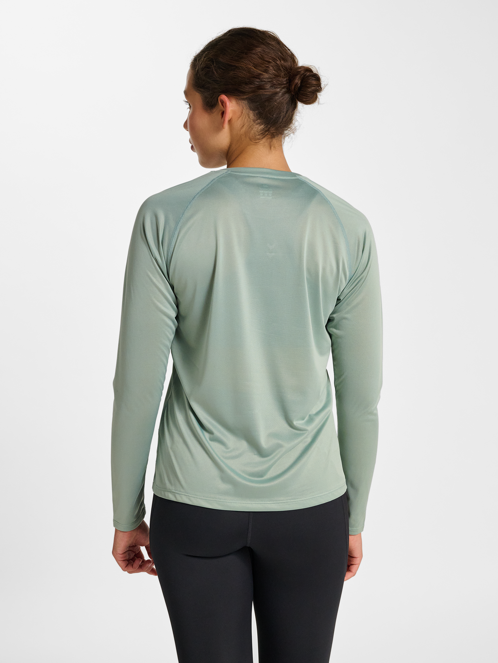 nwlBEAT W T-SHIRT L/S
