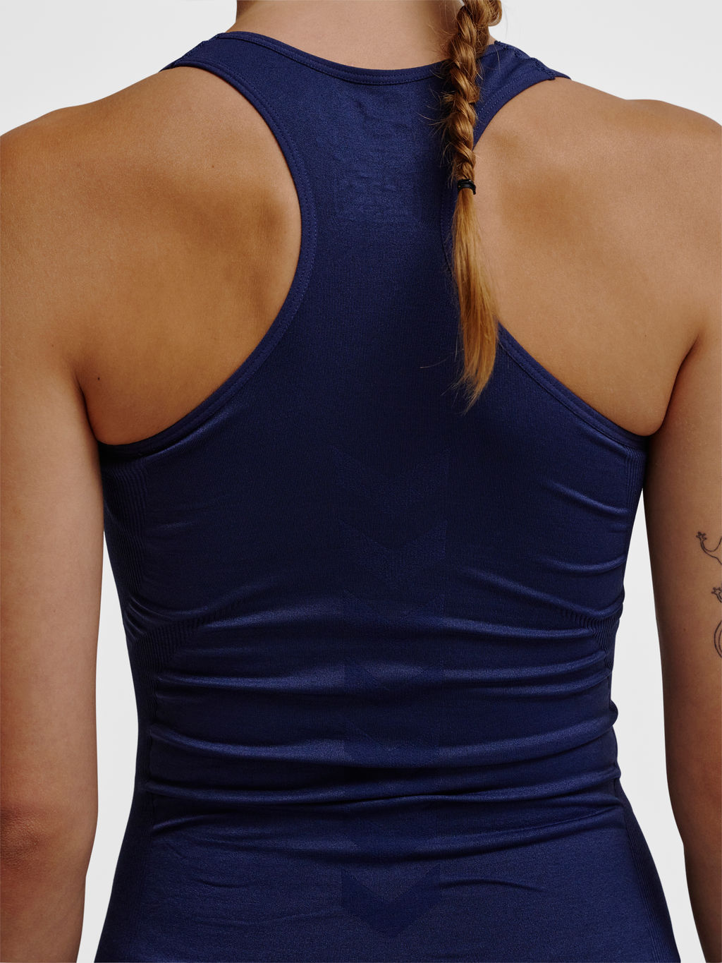 hmlTIF SEAMLESS TOP