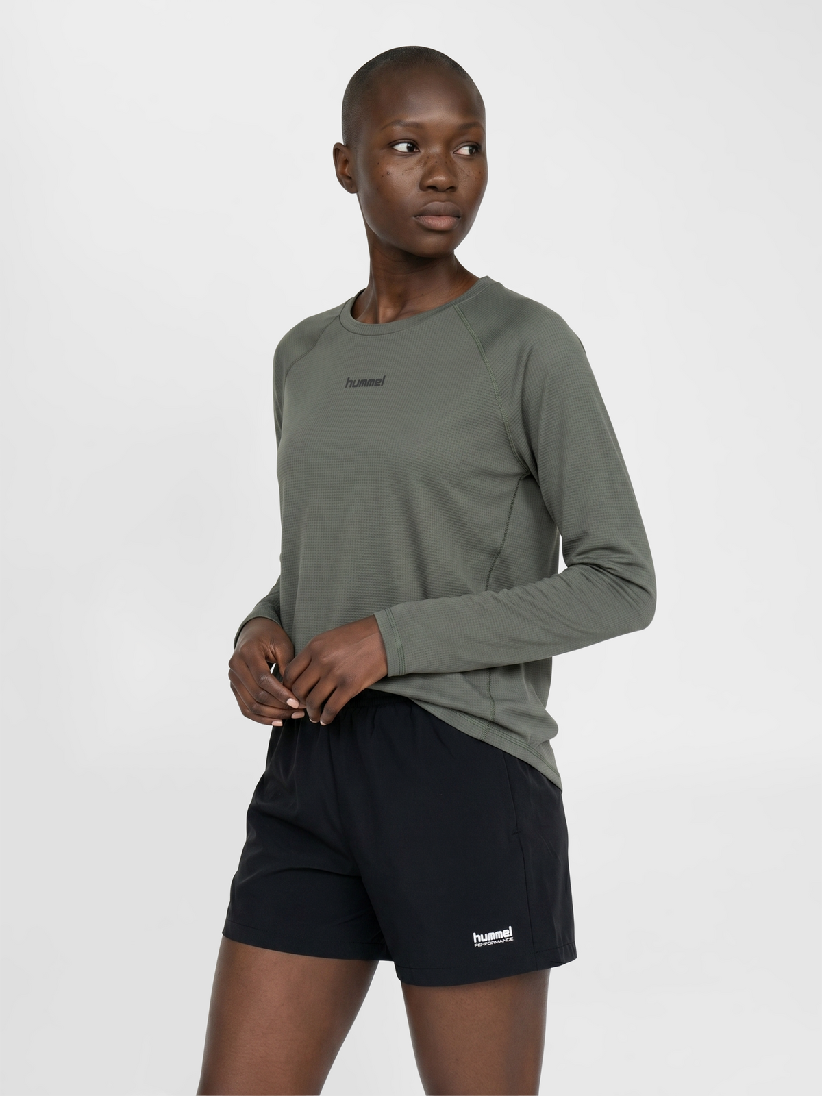 hmlMOMENTUM W T-SHIRT L/S