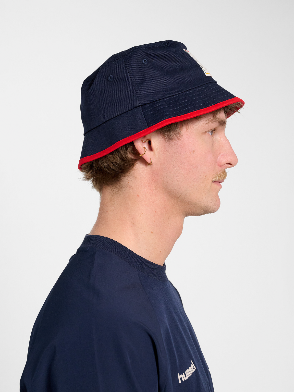 hmlWORLD 26 BUCKET HAT