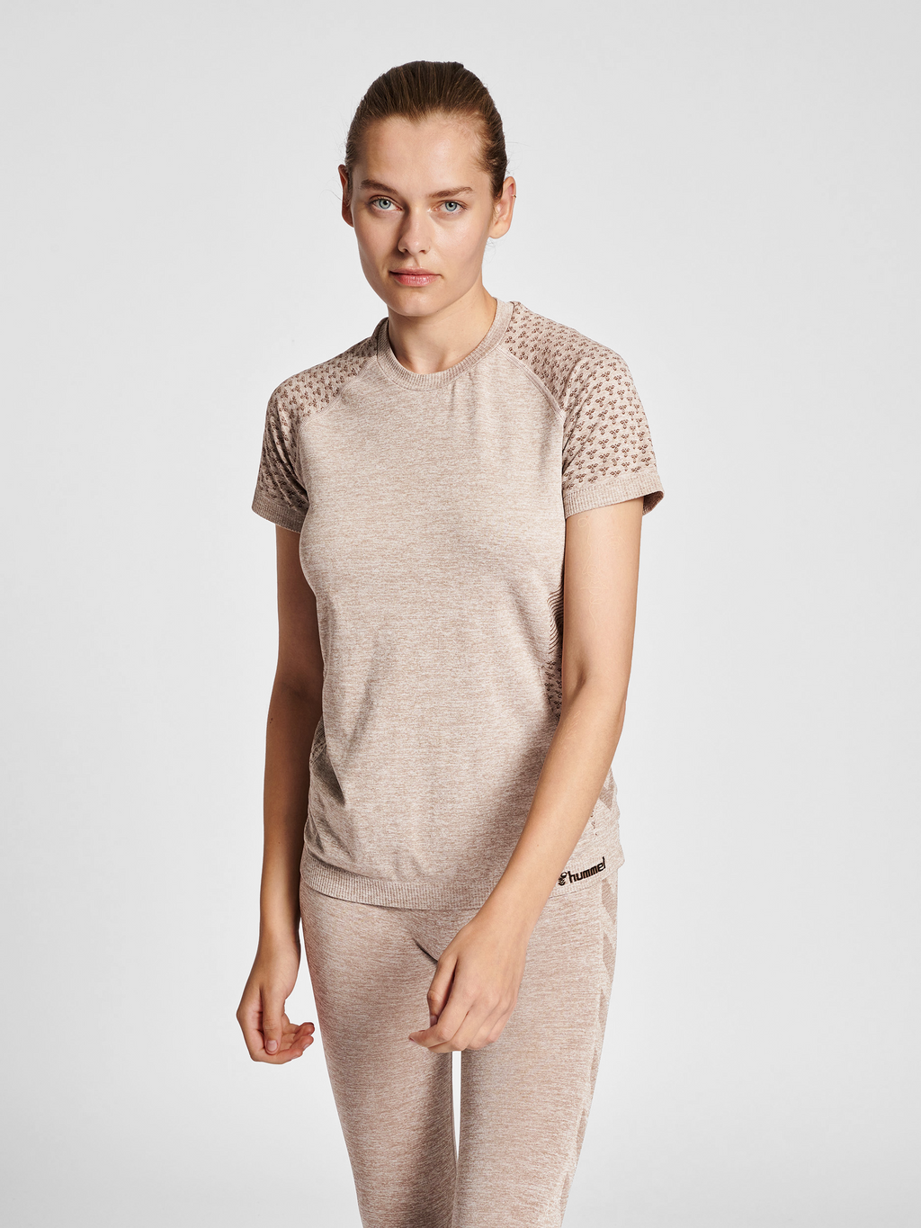 hmlCI SEAMLESS T-SHIRT