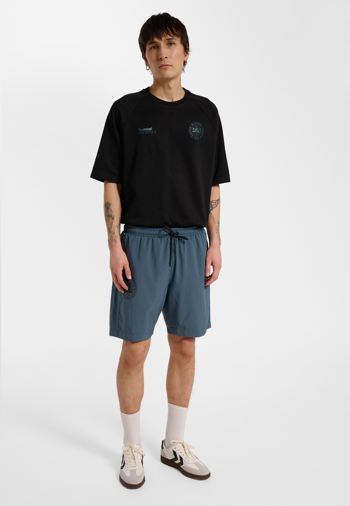 DBU 26 TRAVEL WOVEN SHORTS