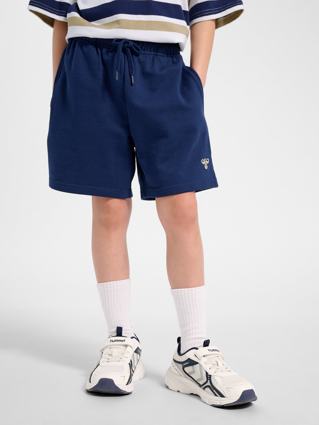hmlJR JUMP BOXY SWEAT SHORTS