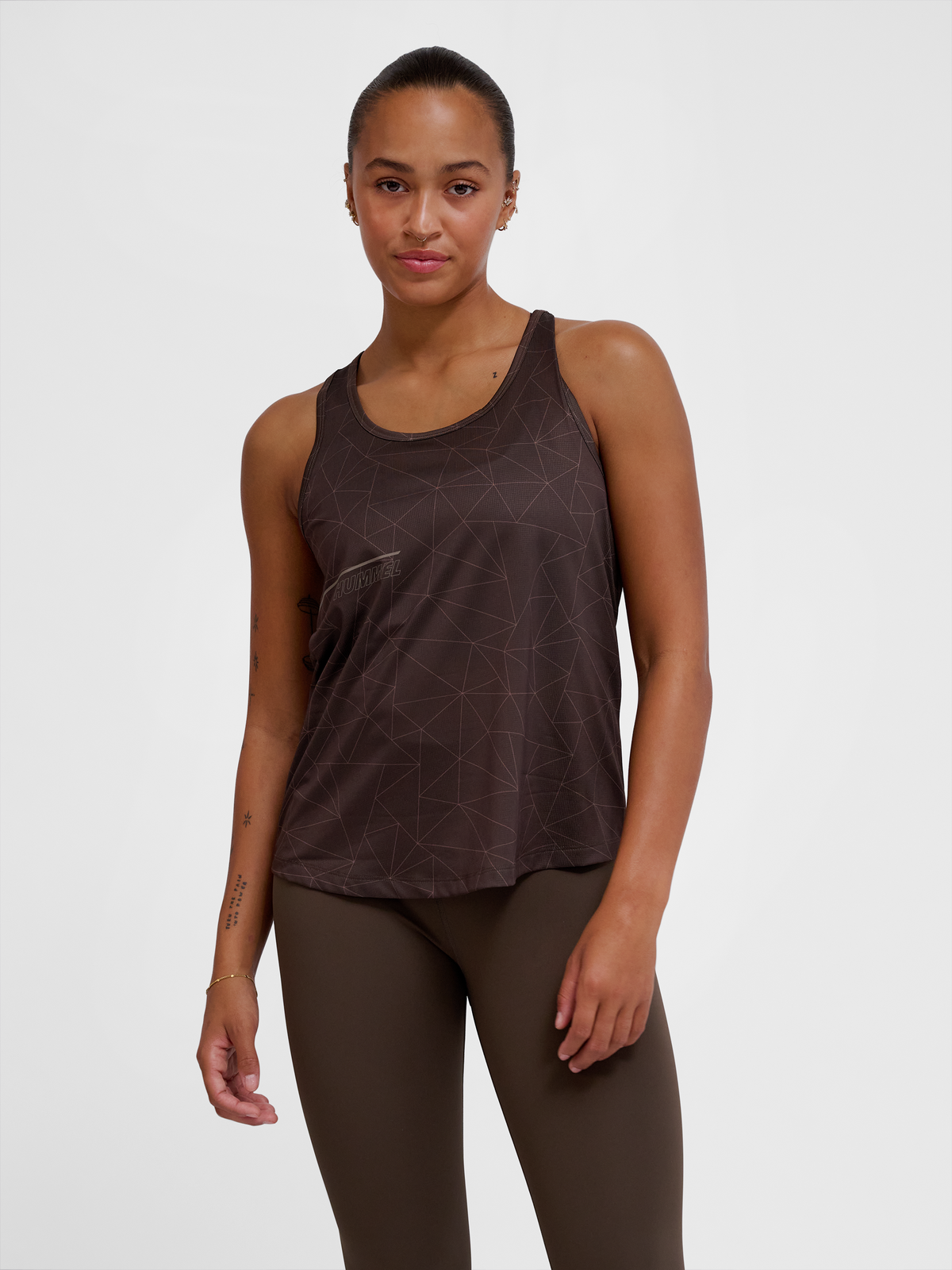 hmlCOURT AOP LIGHT WEIGHT TANKTOP W