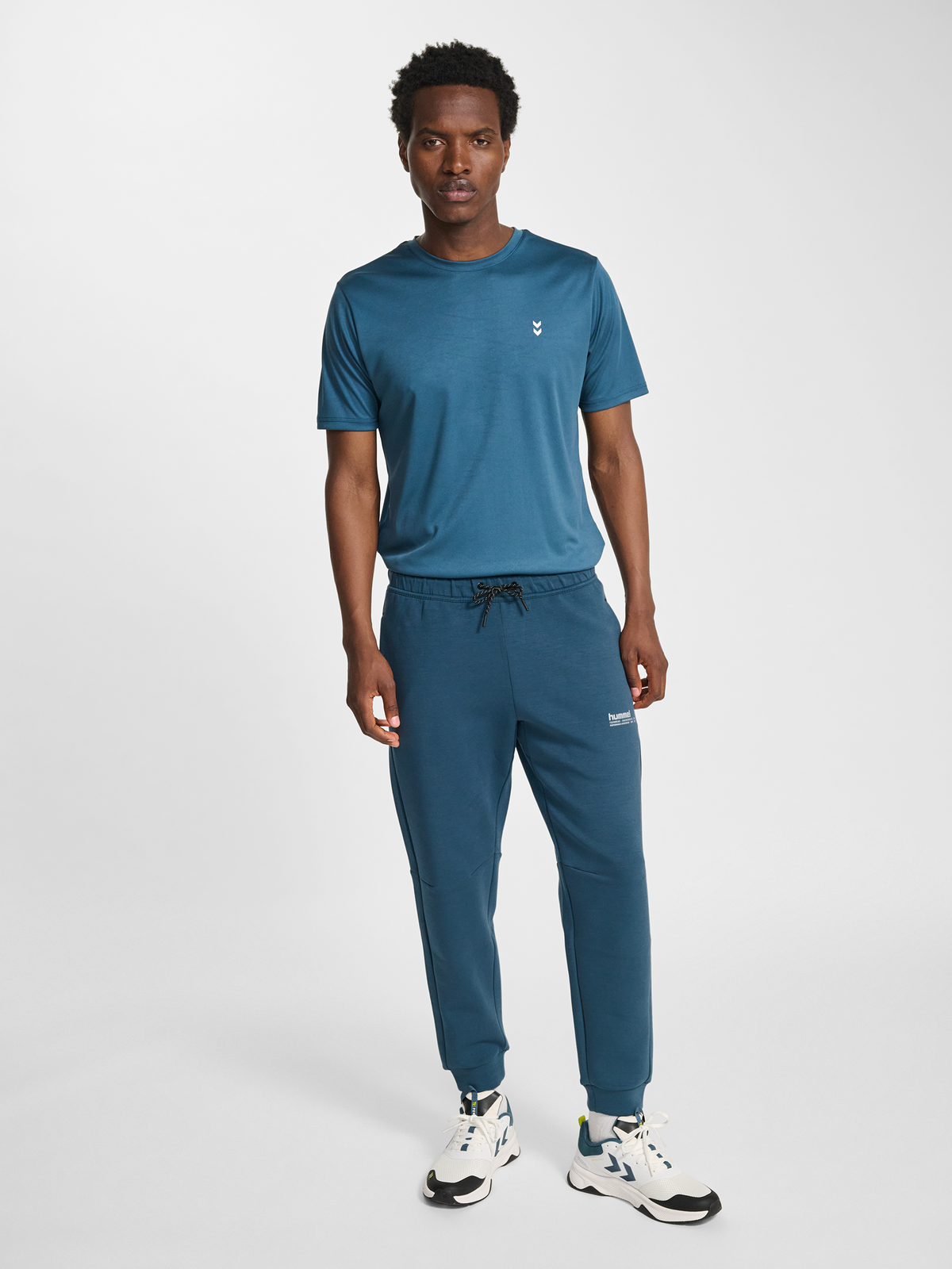 hmlTECH FLEECE REGULAR PANTS
