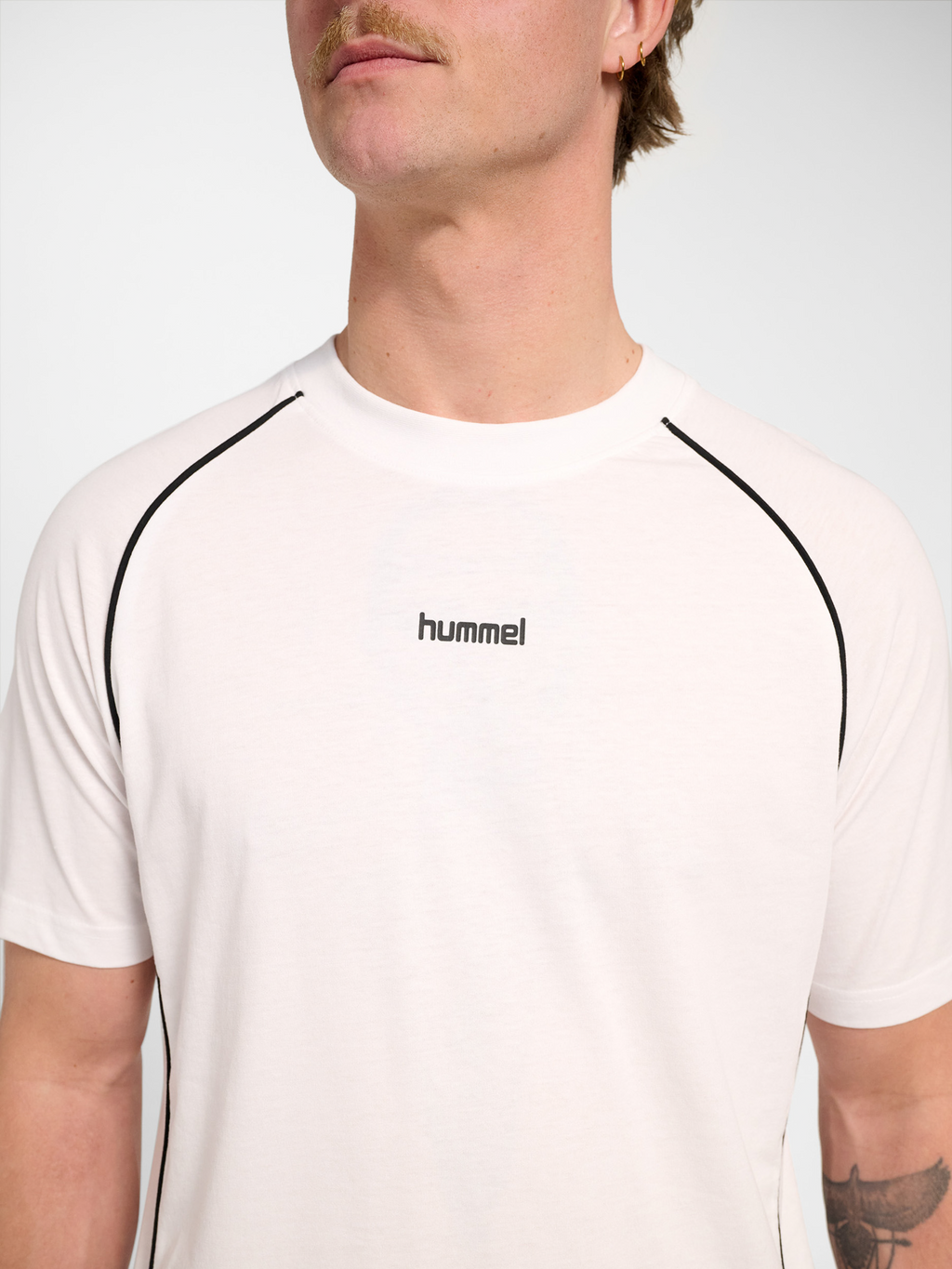 hmlPITCH REST DAY T-SHIRT S/S