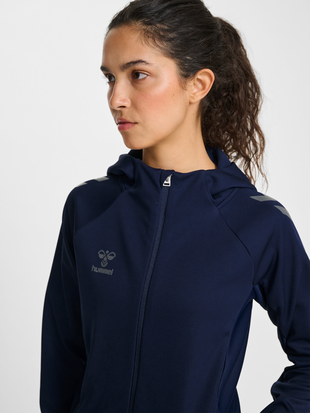 hmlCIMA 2.0 ZIP HOODIE WOMAN