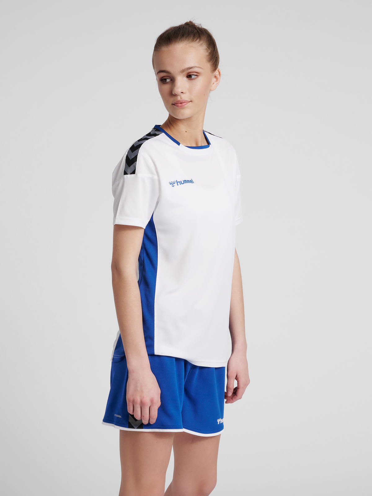 hmlAUTHENTIC POLY JERSEY WOMAN S/S
