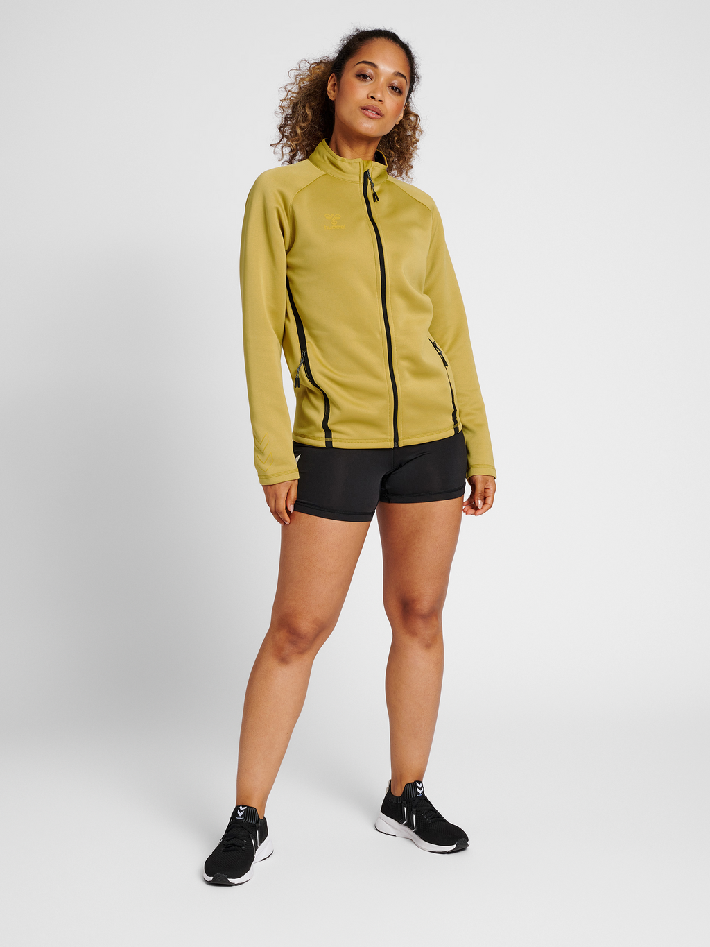 hmlCIMA XK ZIP JACKET WOMAN