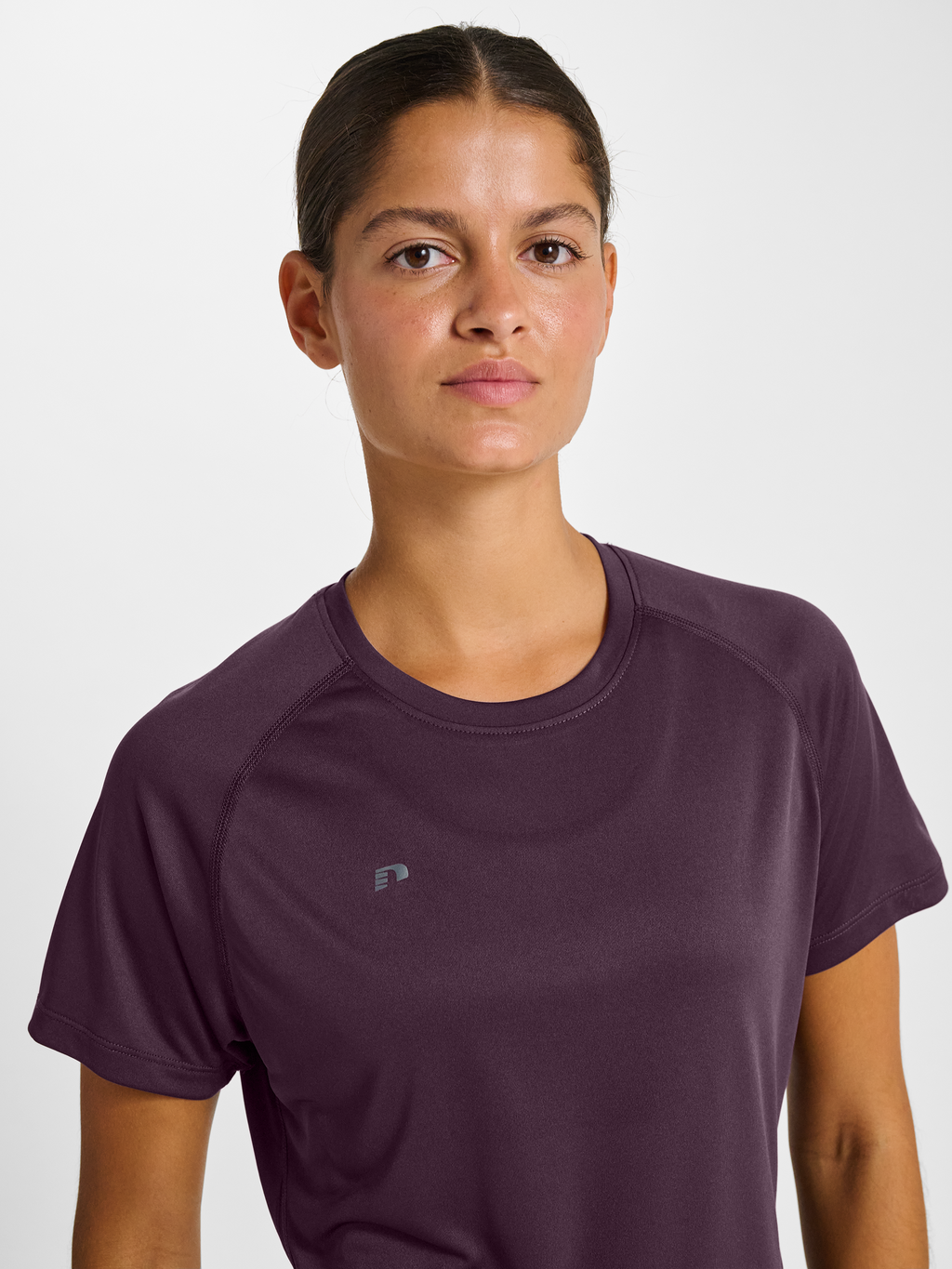 nwlBEAT W T-SHIRT