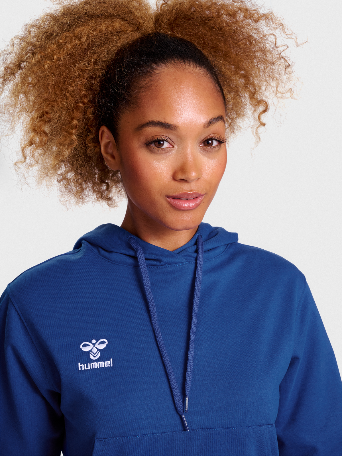 hmlGO 2.0 HOODIE WOMAN