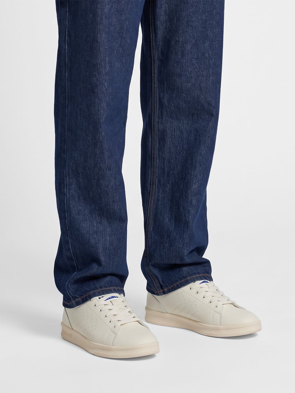 COURT LINE BA