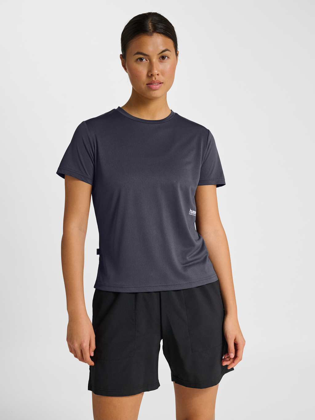 hmlPULSE WORKOUT W T-SHIRT S/S