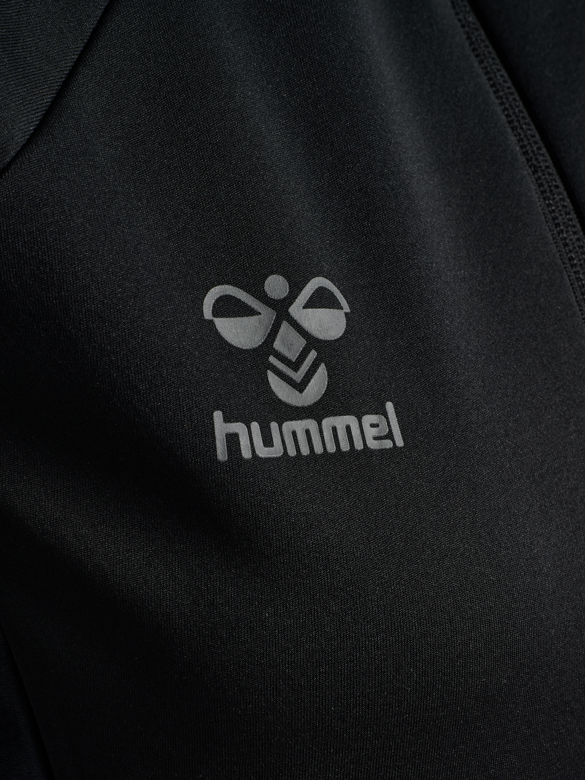 hmlCIMA 2.0 ZIP HOODIE WOMAN