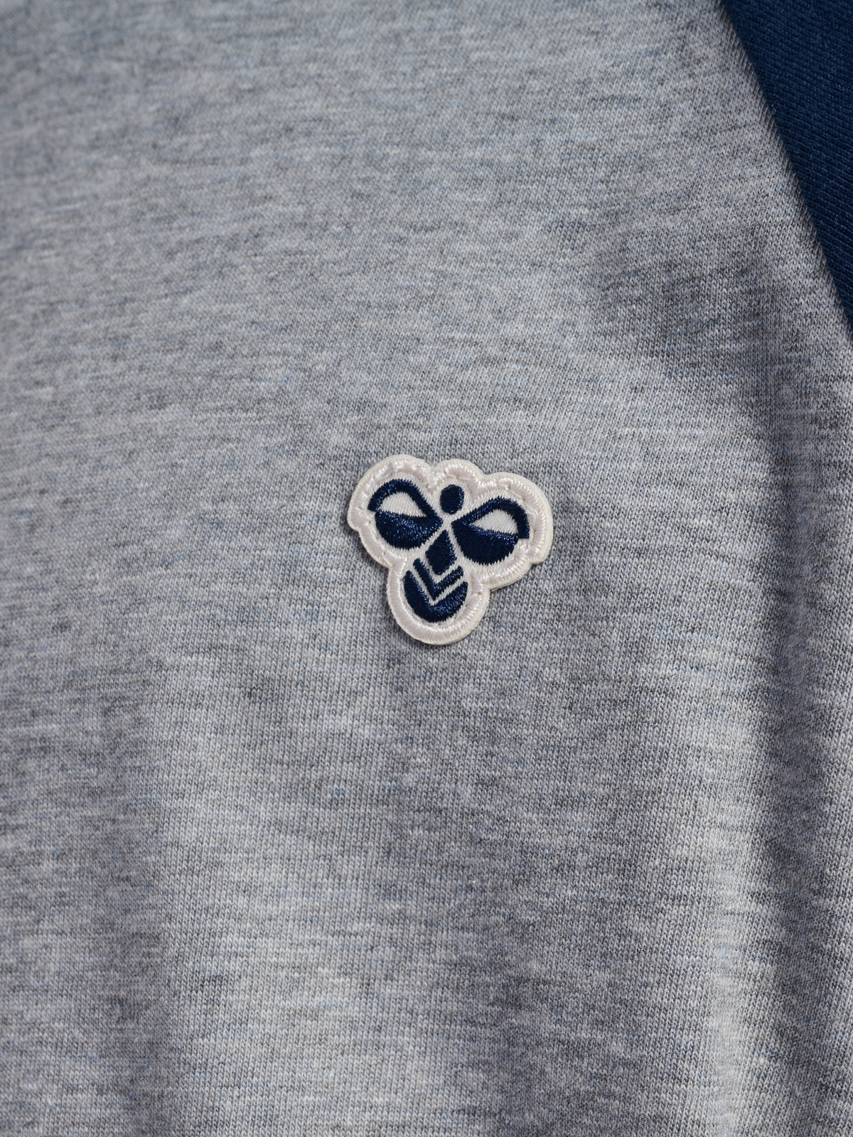 hmlJR RAGLAN LOOSE T-SHIRT L/S BEE