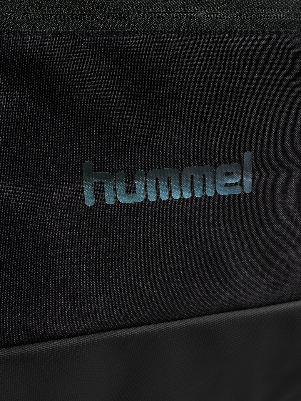 hmlBLAZE26 LEAD SPORTS BAG MEDIUM