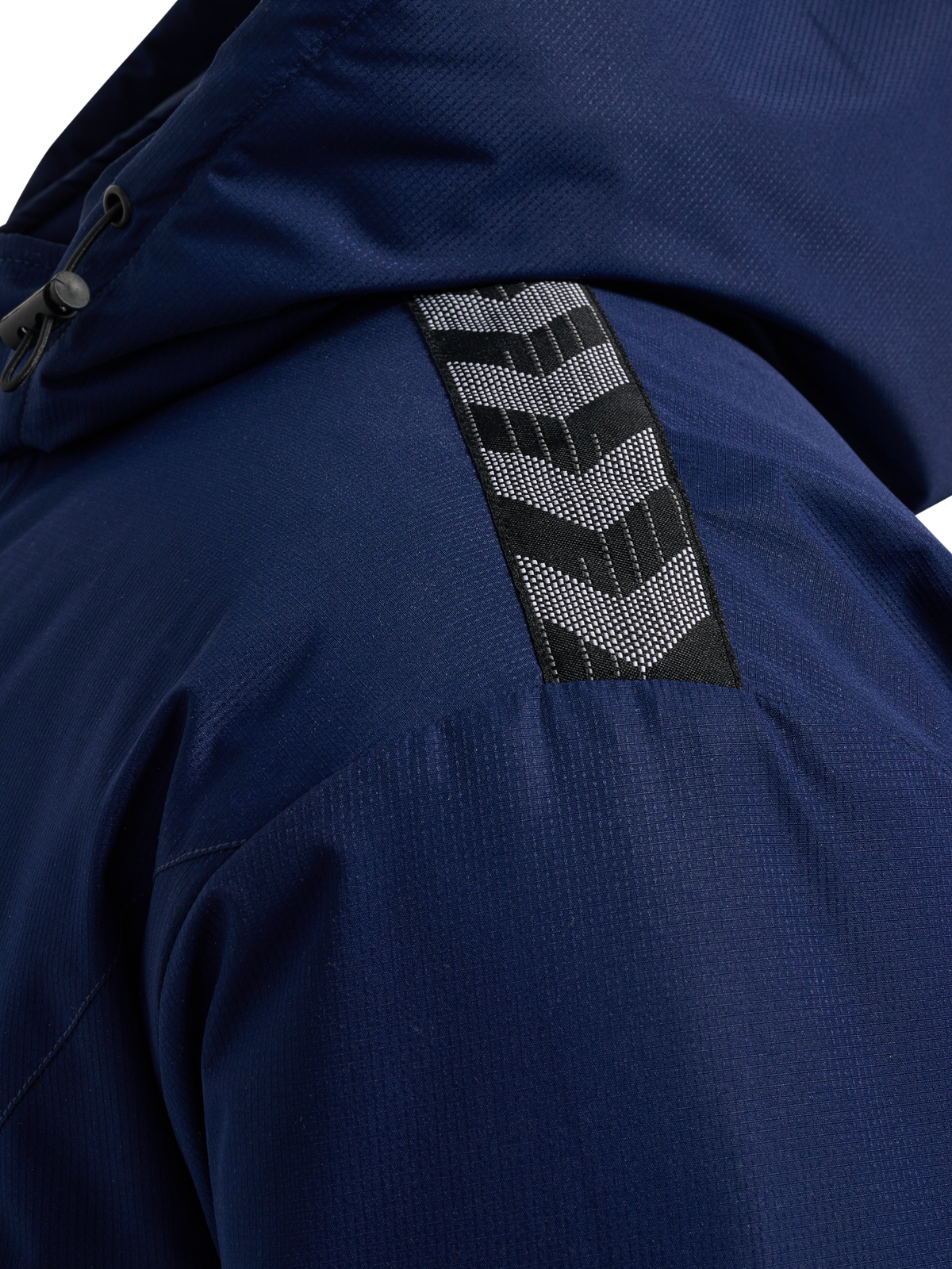 BIF 23/24 AUTH TR BENCH JKT