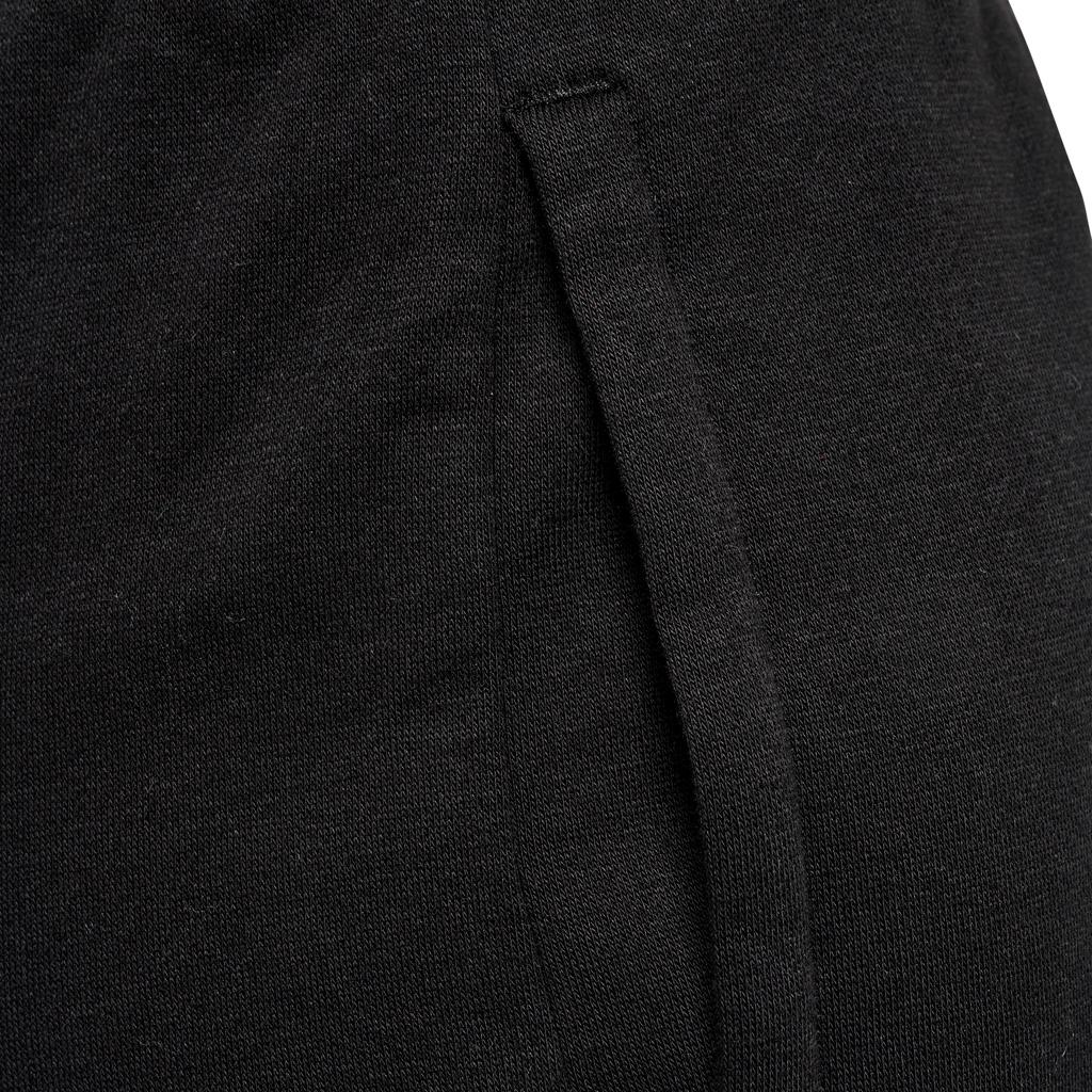hmlRED BASIC SWEAT SHORTS KIDS