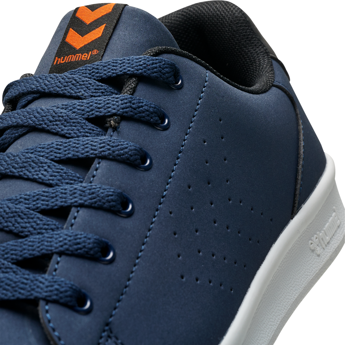 BUSAN SYNTH. NUBUCK
